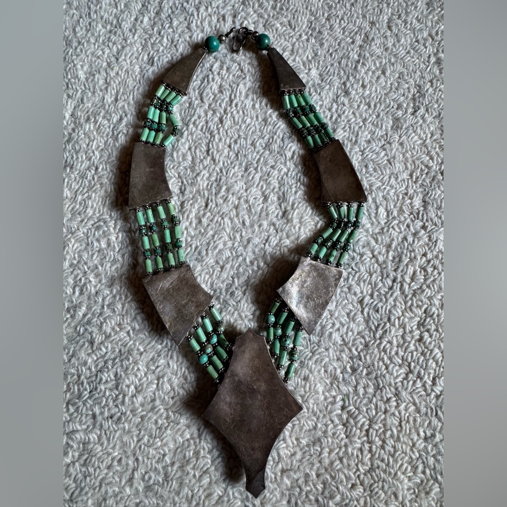 Green Multi-Strand Necklace With Triangular Penda… - image 4